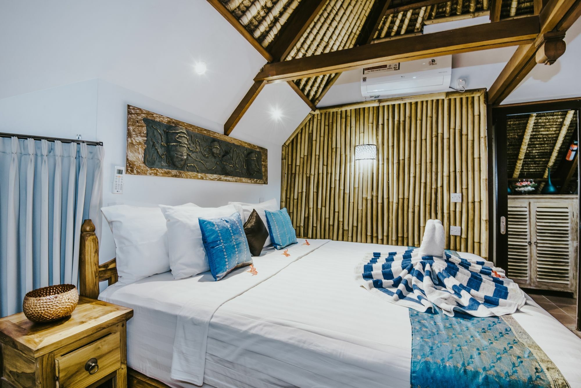 Lembongan Harmony Villas Exteriör bild